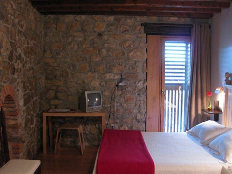 Posada Los Calderones Santillana del Mar Exterior photo